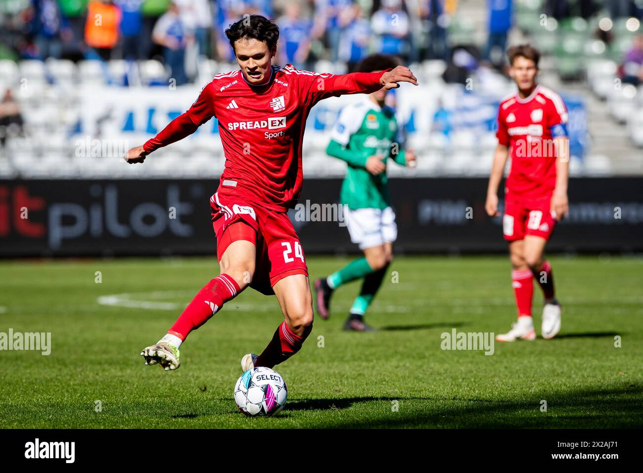 Lyngby Boldklub's Tobias Storm (24) durante il match di Super League tra Viborg FF e Lyngby Boldklub all'Energi Viborg Arena di domenica 21 aprile 2024. (Foto: Johnny Pedersen/Scanpix 2024) credito: Ritzau/Alamy Live News Foto Stock