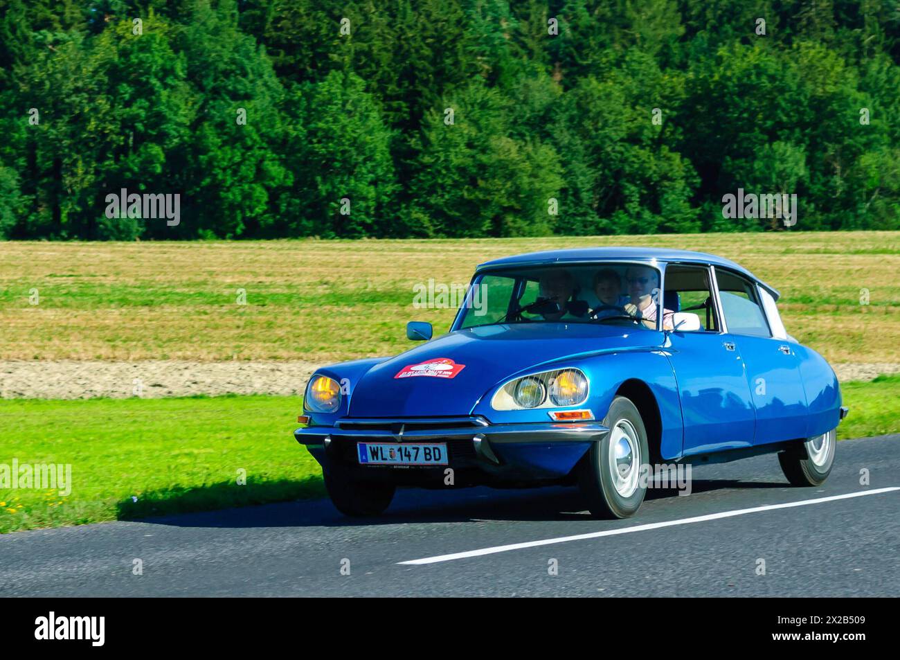 meggenhofen, austria, 20 agosto 2006, oldtimer landlralle, concorso e riunione di auto e moto d'epoca, citroen ds limousine *** meggenhofen, österreich, 20. 2006 agosto, oldtimer landlralle, wettbewerb und treffen von oldtimern und motorrädern, citroen ds limousine Copyright: xx Foto Stock