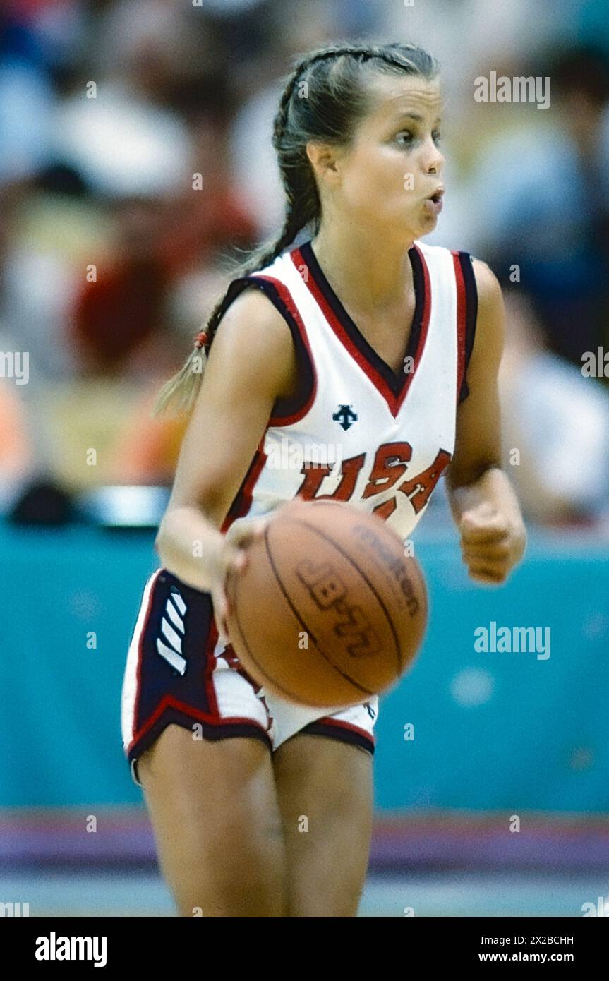 Kim Mulkey (USA) partecipa alla medaglia d'oro di pallacanestro femminile dei Giochi olimpici estivi del 1984. Foto Stock