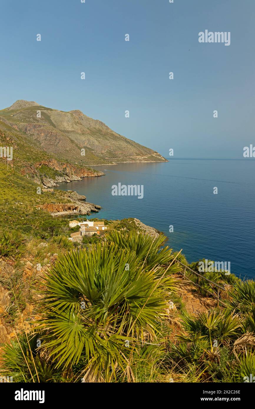Paesaggio nella riserva naturale dello Zingaro in Sicilia Foto Stock