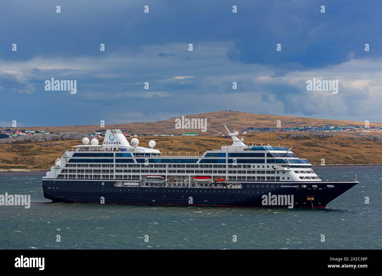Nave da crociera Azamara quest, Port Stanley, Isole Falkland, Regno Unito Foto Stock