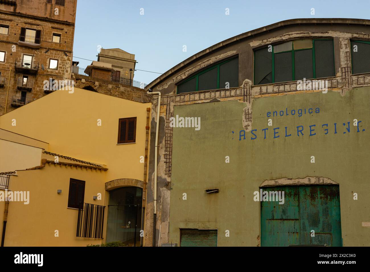 Edifici a Castellammare del Golfo in Sicilia Foto Stock