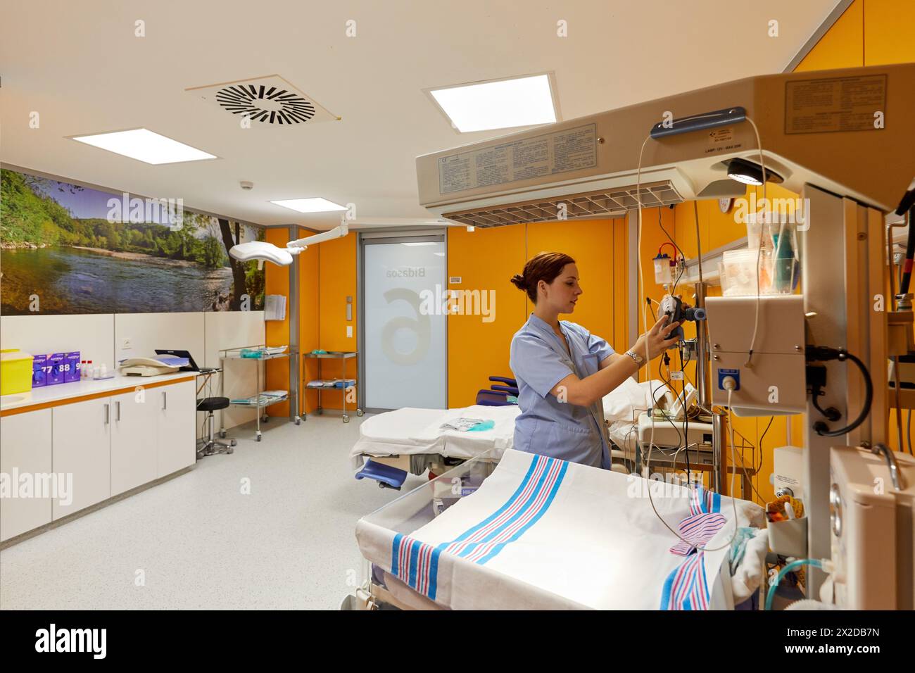 Sala parto, reparto di maternità, Ospedale Donostia, San Sebastian, Gipuzkoa, Paesi Baschi Foto Stock