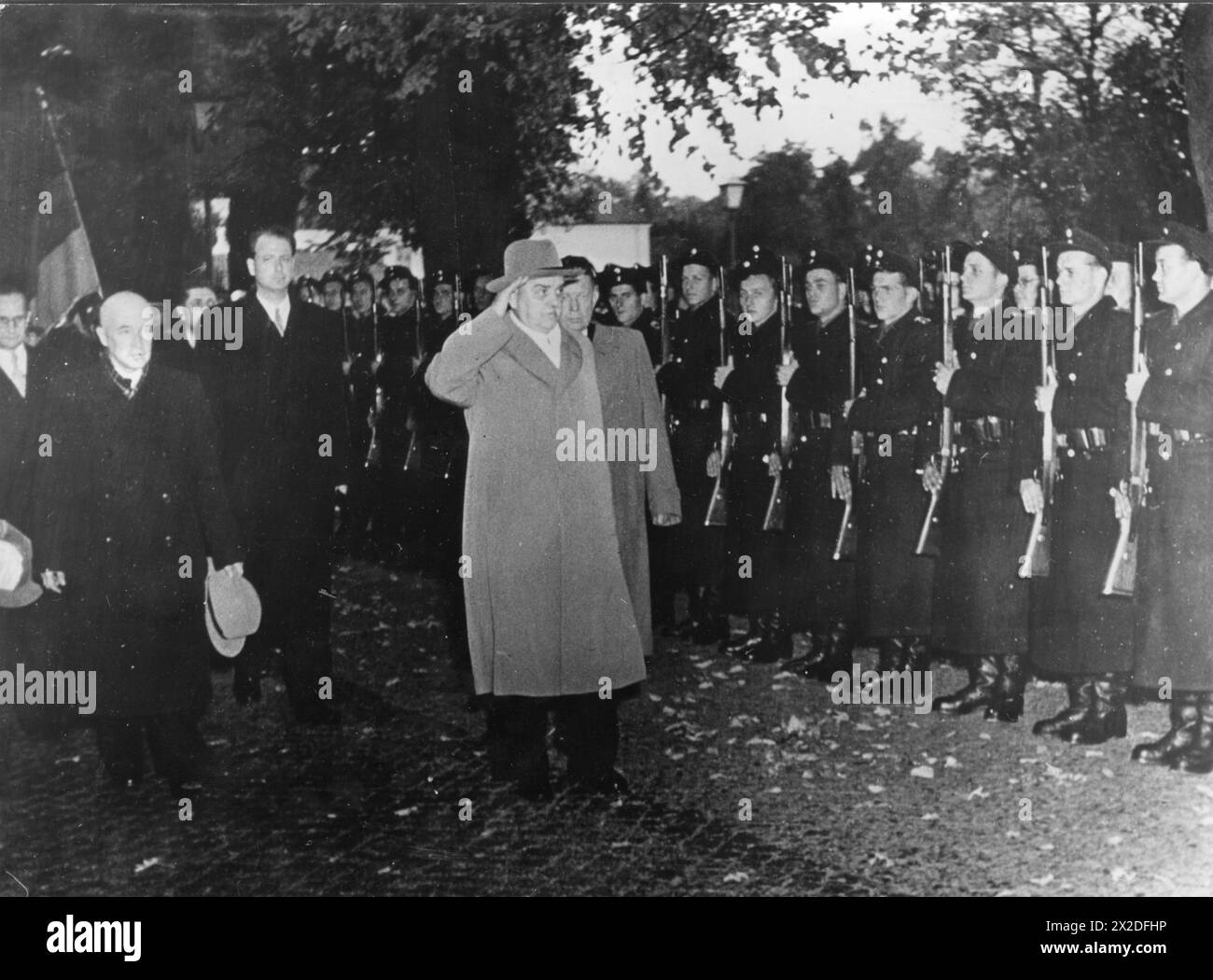 Schwernik, Nikolai Mikhailovich, 19.5.1888 - 27.12.1970, politico sovietico (CPSU), DIRITTI AGGIUNTIVI-CLEARANCE-INFO-NOT-AVAILABLE Foto Stock