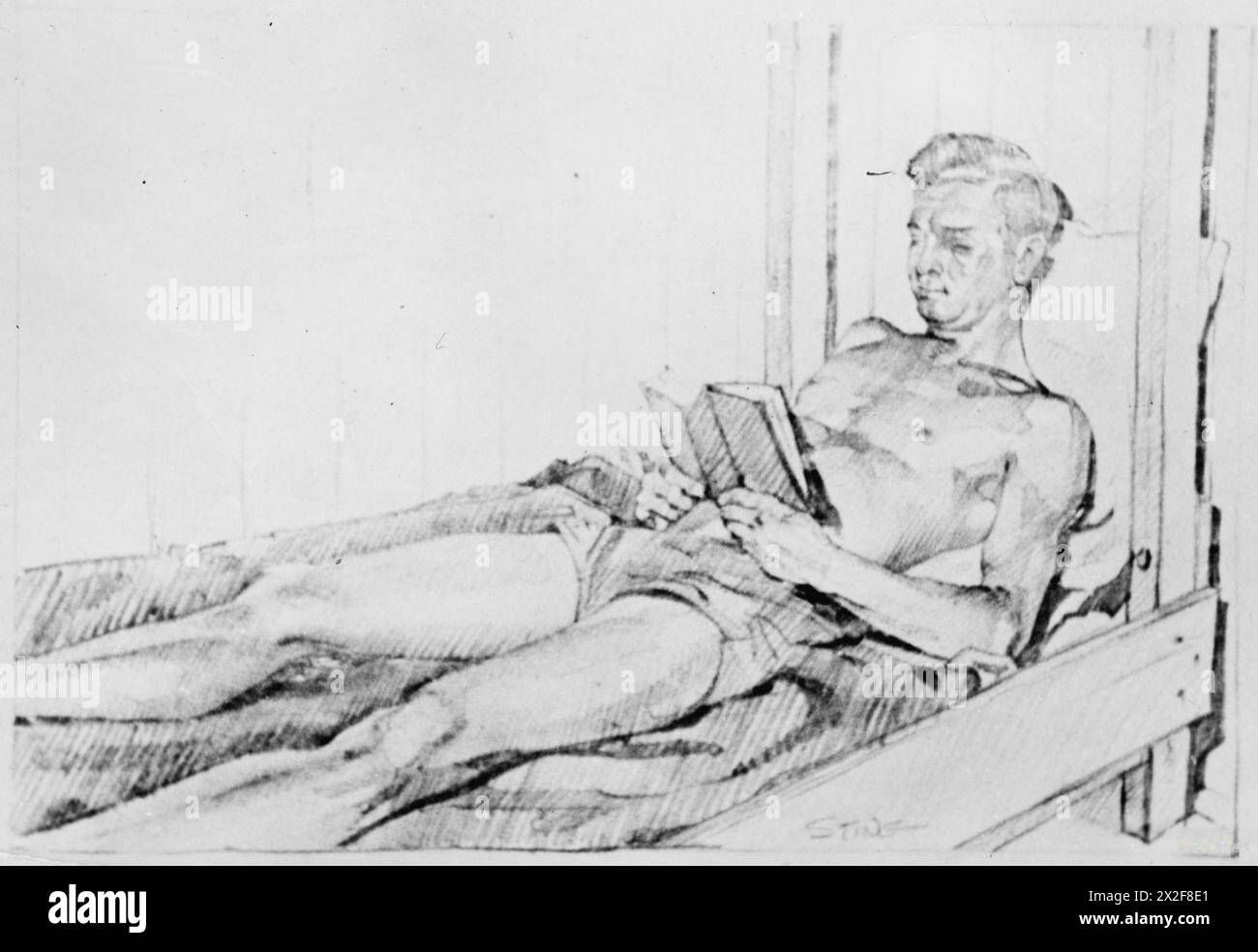 Un prigioniero di nome Sting legge un libro sul suo letto a Stalag Luft III, Sagan, tra il 1939 e il 1945, catturato in un'illustrazione autodisegnata. Foto Stock Un prigioniero di nome Sting legge un libro sul suo letto a Stalag Luft III, Sagan, tra il 1939 e il 1945, catturato in un'illustrazione autodisegnata. Foto Stock