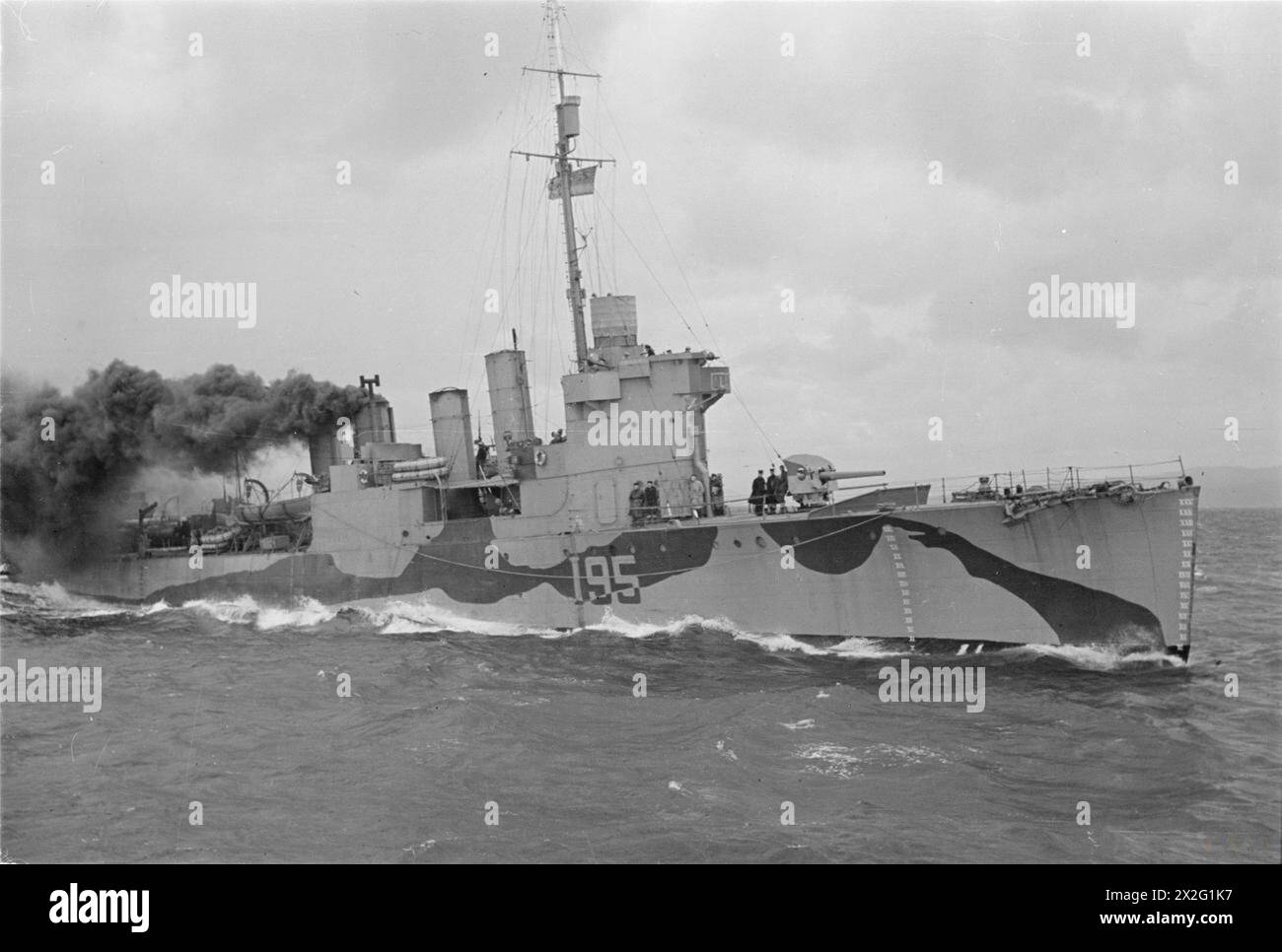 UN DESTROYER AMERICANO NELLA MARINA BRITANNICA. DICEMBRE 1942. - HMS WELLS, ex cacciatorpediniere americano, ora nella Marina britannica Foto Stock