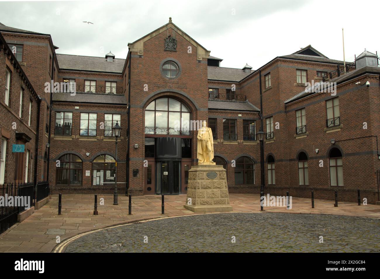 Carlisle Courts of Justice, Crown Court e County Court. Earl Street, Carlisle, Cumbria, Regno Unito. Foto Stock