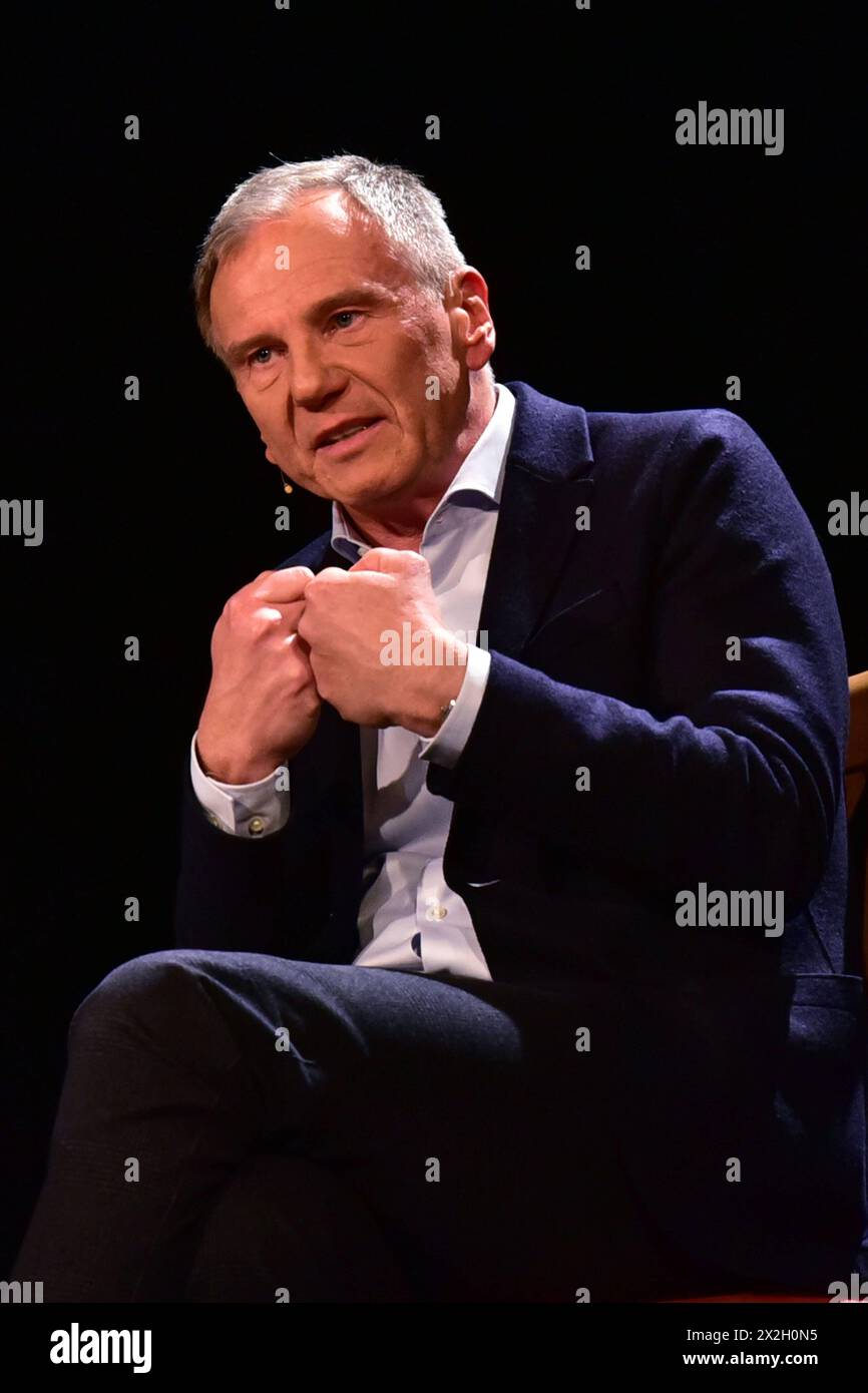 Armin Wolf, Anchorman, ORF, ZIB2, Zeit im Bild, moderatore, 2024, Manfred Siebinger *** Armin Wolf, Anchorman, ORF, ZIB2, Zeit im Bild, presentatore, 2024, Manfred Siebinger Foto Stock