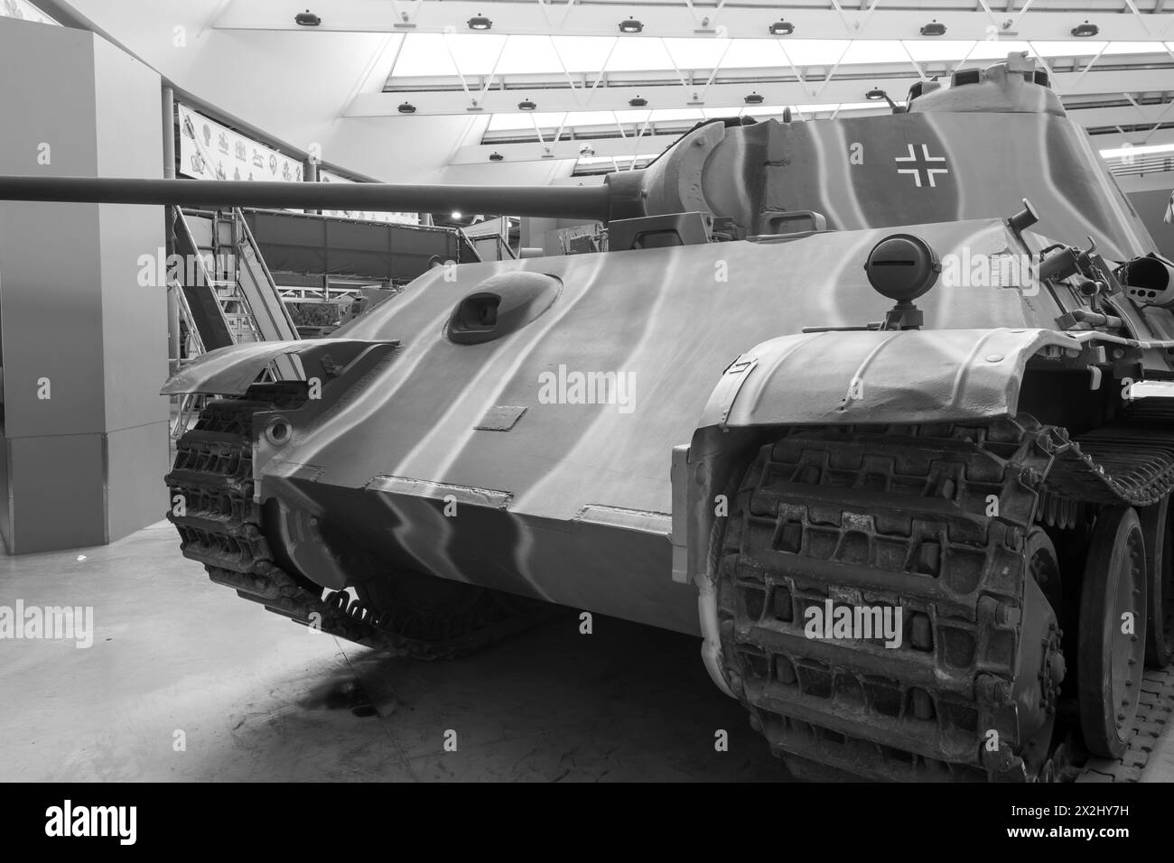 Bovington.Dorset.Regno Unito.8 agosto 2023.Un carro armato tedesco Panther del mondo due è in mostra al Tank Museum di Dorset Foto Stock