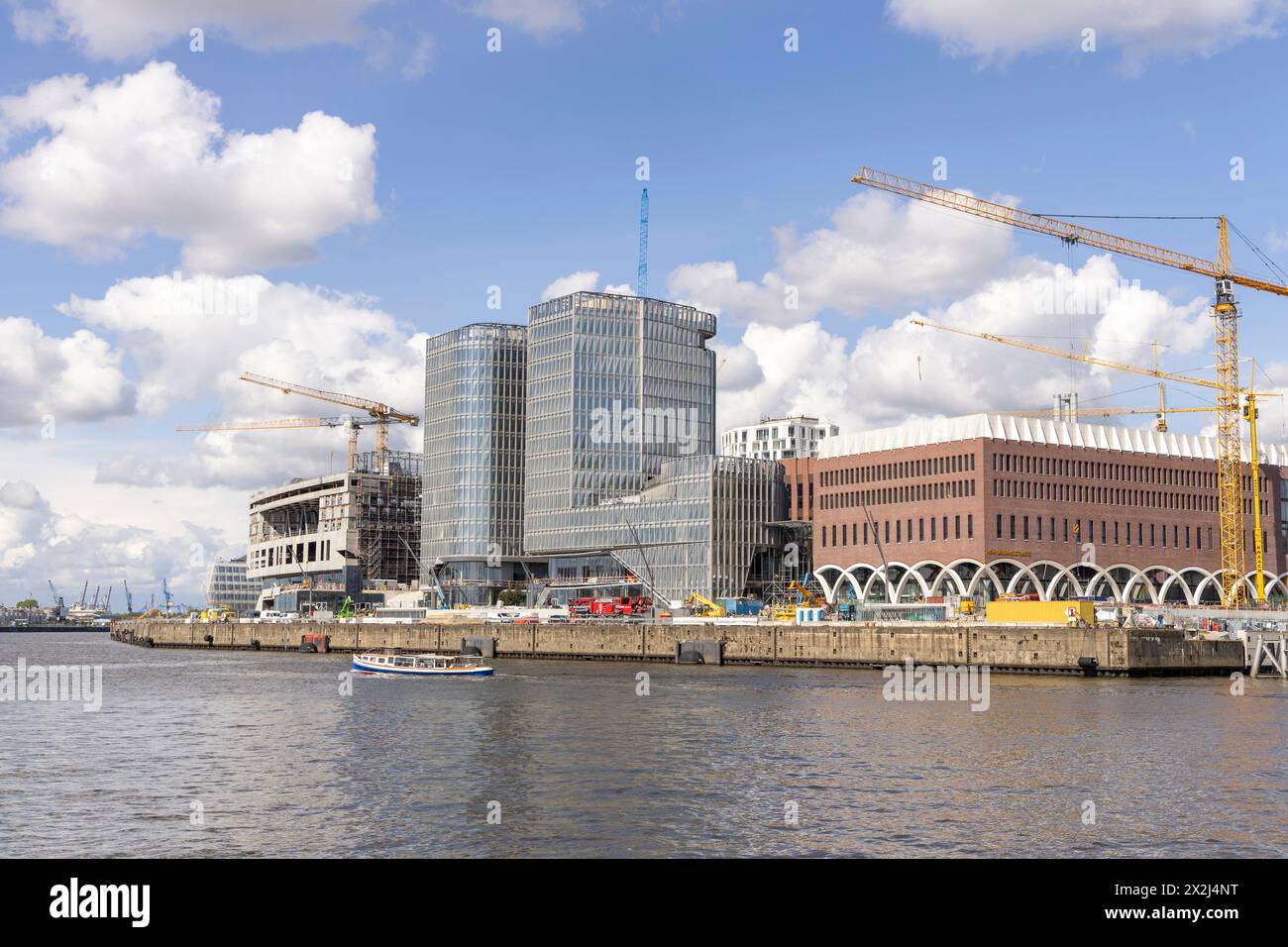 DAS Westfield Hamburg-Überseequartier. 17.04.2024, EU, DEU, Deutschland ...