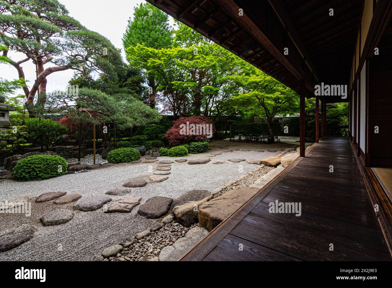 Issa Soju Museum Garden - Issa Kobayashi, uno dei più importanti poeti haiku del Giappone, ha visitato il birraio Nagareyama Akimoto Sanzaemon (nome haiku: Soju) per tenere h Foto Stock