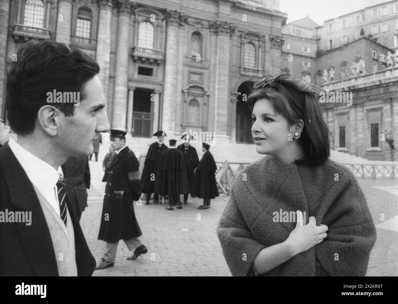 Spaak, Agnes, * 29.4,1944, attrice e fotografa di moda franco-belga, in Piazza San Pietro, INFORMAZIONI-DIRITTI-AGGIUNTIVI-NON-DISPONIBILI Foto Stock