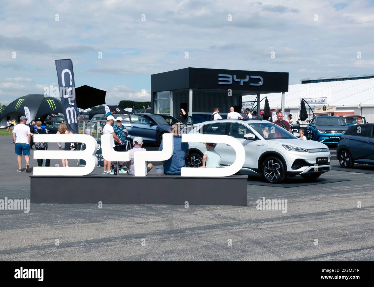 BYD Stand al British Motor Show 2023 di Farnborough Foto Stock
