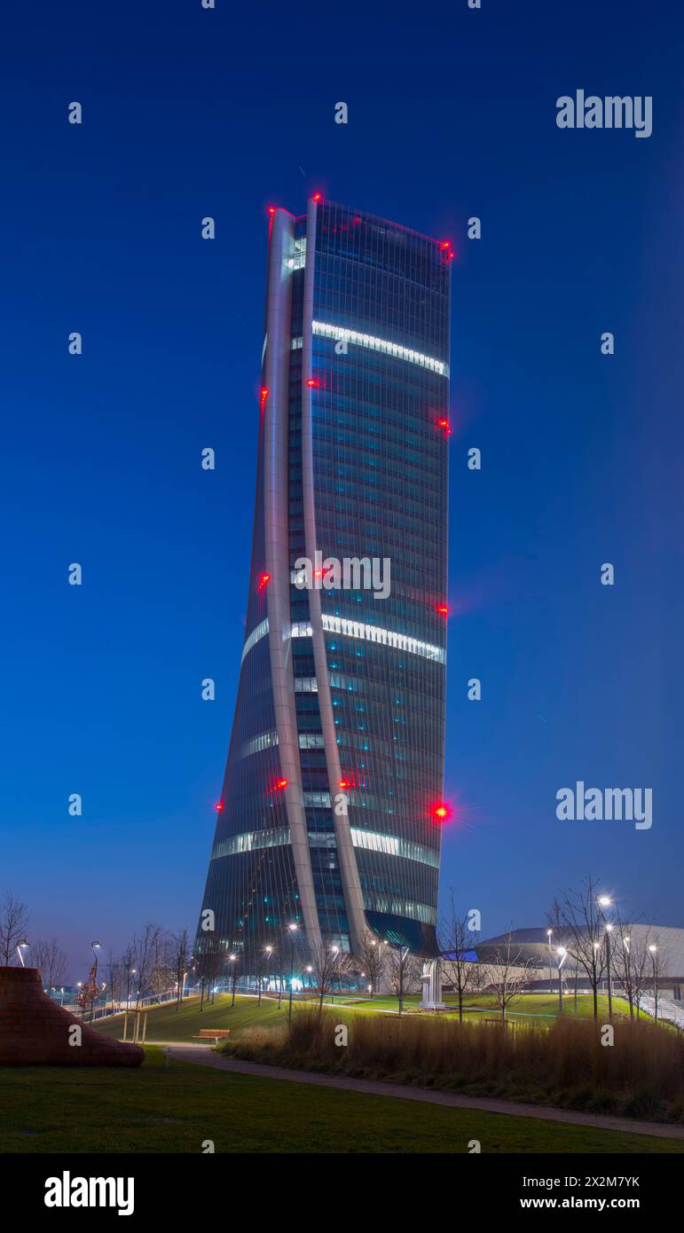 Hadid Tower (Torre generali) nel CityLife District Shopping a Milano. Foto Stock