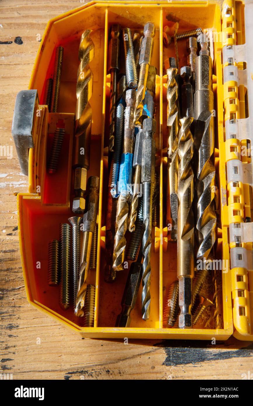 Una selezione di punte da trapano utilizzate in un progetto di carpenteria. Cary, Carolina del Nord Foto Stock