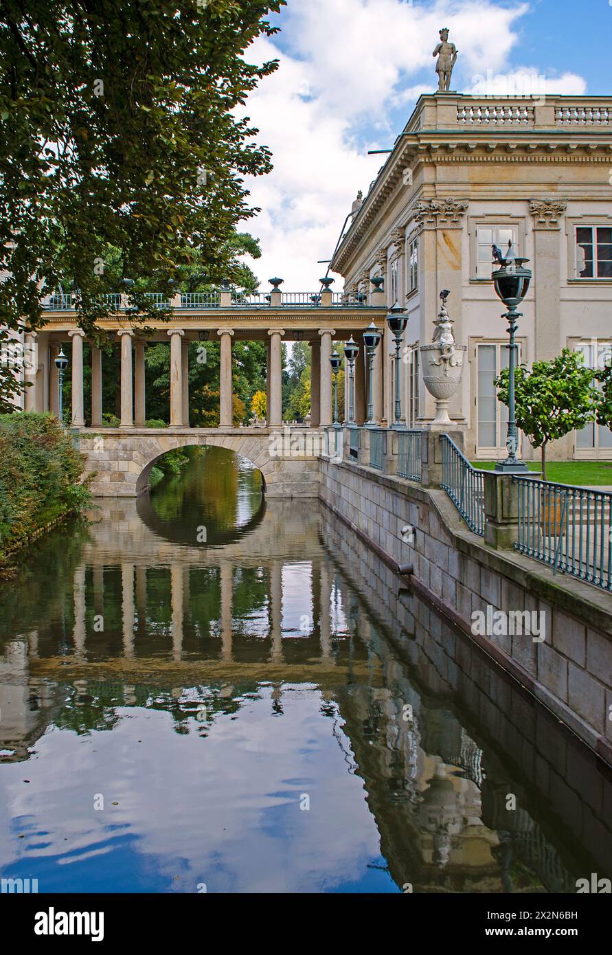 Palazzo Lazienki Ponte Occidentale a Varsavia, Polonia Foto Stock