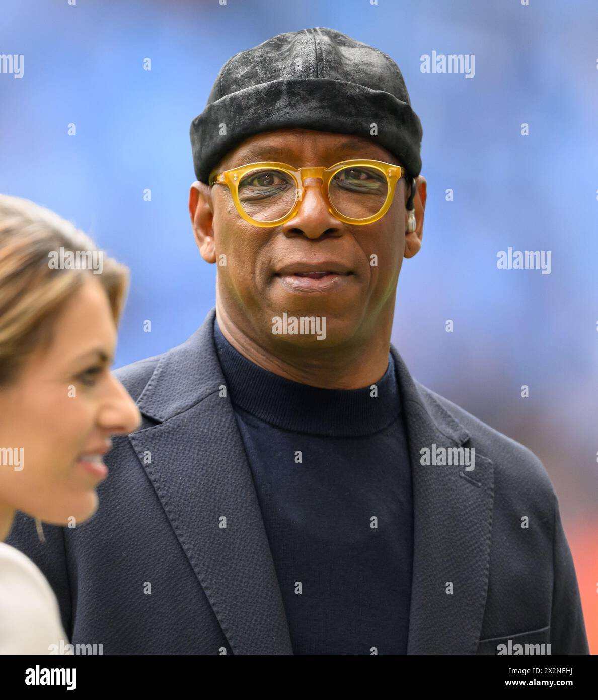 Londra, Regno Unito. 21 aprile 2024 - Manchester United contro Coventry City - semifinale di fa Cup - Wembley. Ex calciatore professionista e ora esperto di football televisivo Ian Wright. Crediti immagine: Mark Pain / Alamy Live News Foto Stock