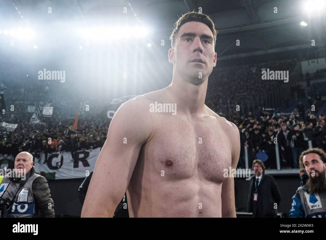 L'attaccante serbo della Juventus Dusan Vlahovic festeggia la partita di vittoria dopo la semifinale di Coppa italia SS Lazio contro Juventus allo Stadio Olimpico il 23 aprile 2024, a Roma. Foto Stock