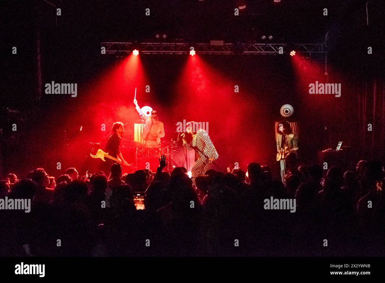 Concerto musicale del cantante italiano - il solito Dandy il solito Dandy Fabrizio Longobardi Milano Santeria Toscana 31 Italia Copyright: XMirkoxFava/TSCKx/xLiveMediax LPM 1327041 Foto Stock