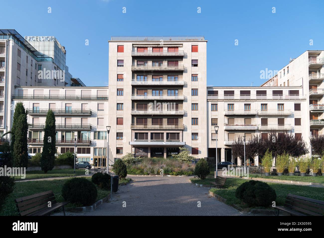 Hotel Excelsior San Marco in Piazza della Repubblica in città bassa a Bergamo, provincia di Bergamo, Lombardia, Italia © Wojciech Strozyk / Foto Stock