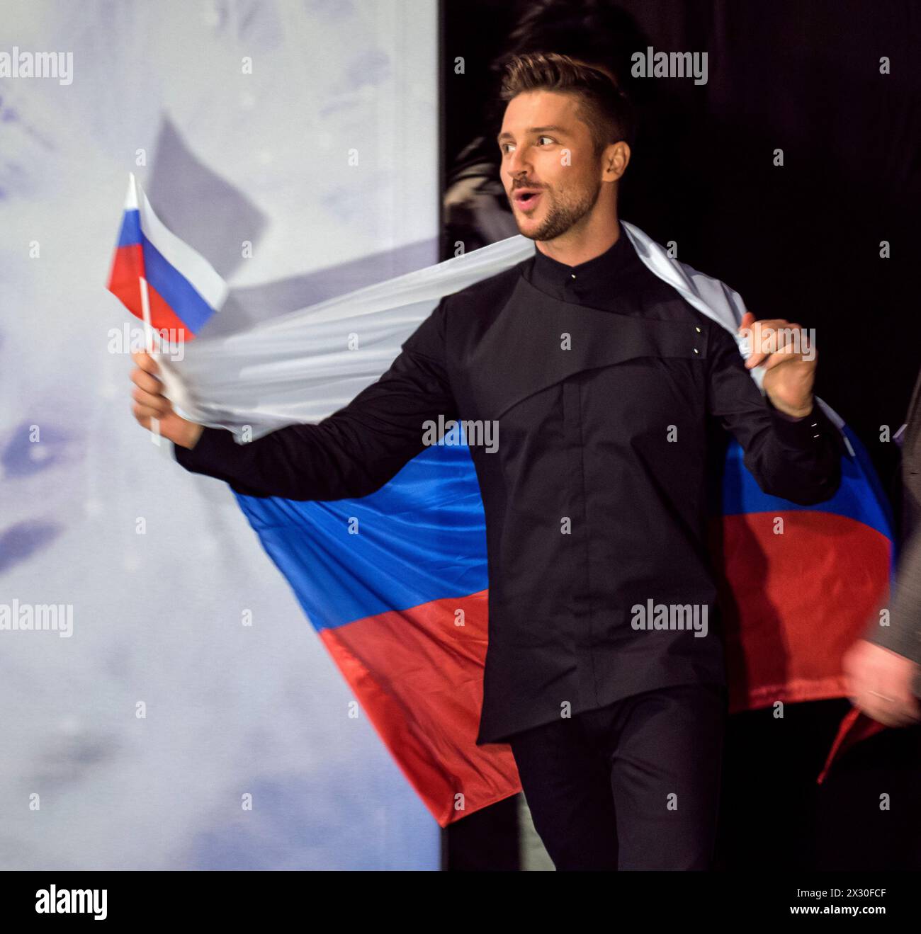 ESC 2016: Die 10 Sieger des ersten semi finales Stockholm, Schweden. 10) mai 2016. Sergei Lazarew Wird mit sei l'unico für Russland ins finale einziehen. Stockholm Globe Arena Sweden *** ESC 2016 i 10 vincitori della prima semifinale Stoccolma, Svezia 10 maggio 2016 Sergei Lazarev entreranno in finale per la Russia con te sei l'unico Stockholm Globe Arena Sweden Foto Stock
