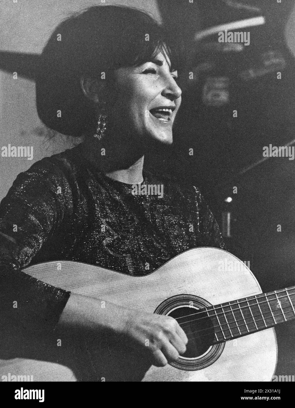 Semadar, Aviva, canzoniere israeliano, spettacolo teatrale, anni '1960, ULTERIORI-DIRITTI-AUTORIZZAZIONE-INFORMAZIONI-NON-DISPONIBILI Foto Stock