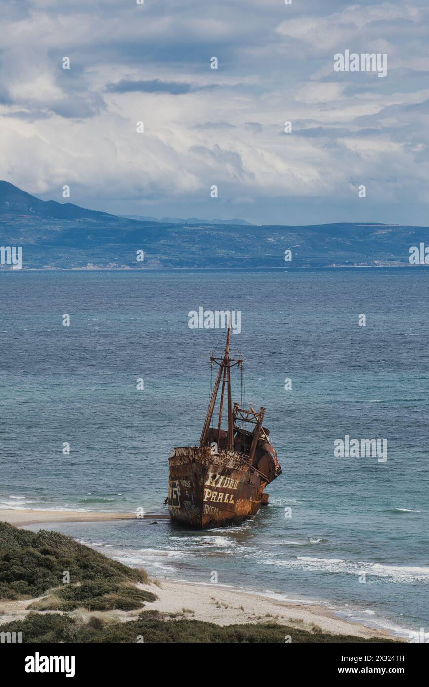Dimitrios, alias (Klintholm), naufragio si arenò sulla spiaggia di Valtaki e lasciò il suo destino dal dicembre 1981 Foto Stock