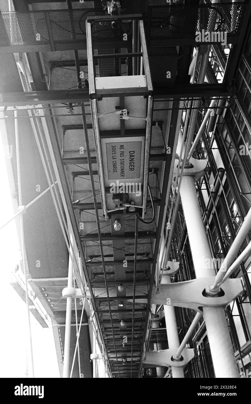 Centre National d’art et de culture Georges Pompidou, Beaubourg, Parigi, Ile-de-France, Francia, archivi 80ies Foto Stock