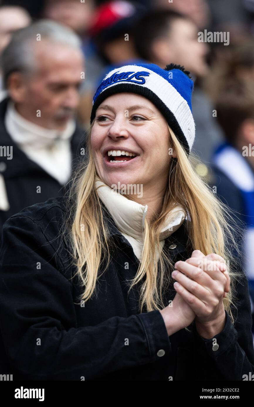 Chelsea fan - Manchester City vs Chelsea, la semifinale della Coppa degli Emirati Arabi, Wembley Stadium, Londra, Regno Unito - 20 aprile 2024 Foto Stock