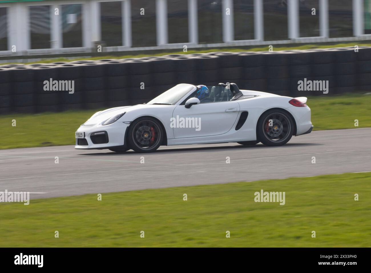 Porsche si ferma al circuito di Pembrey a Pembrey, Carmarthenshire, Galles, Regno Unito Foto Stock