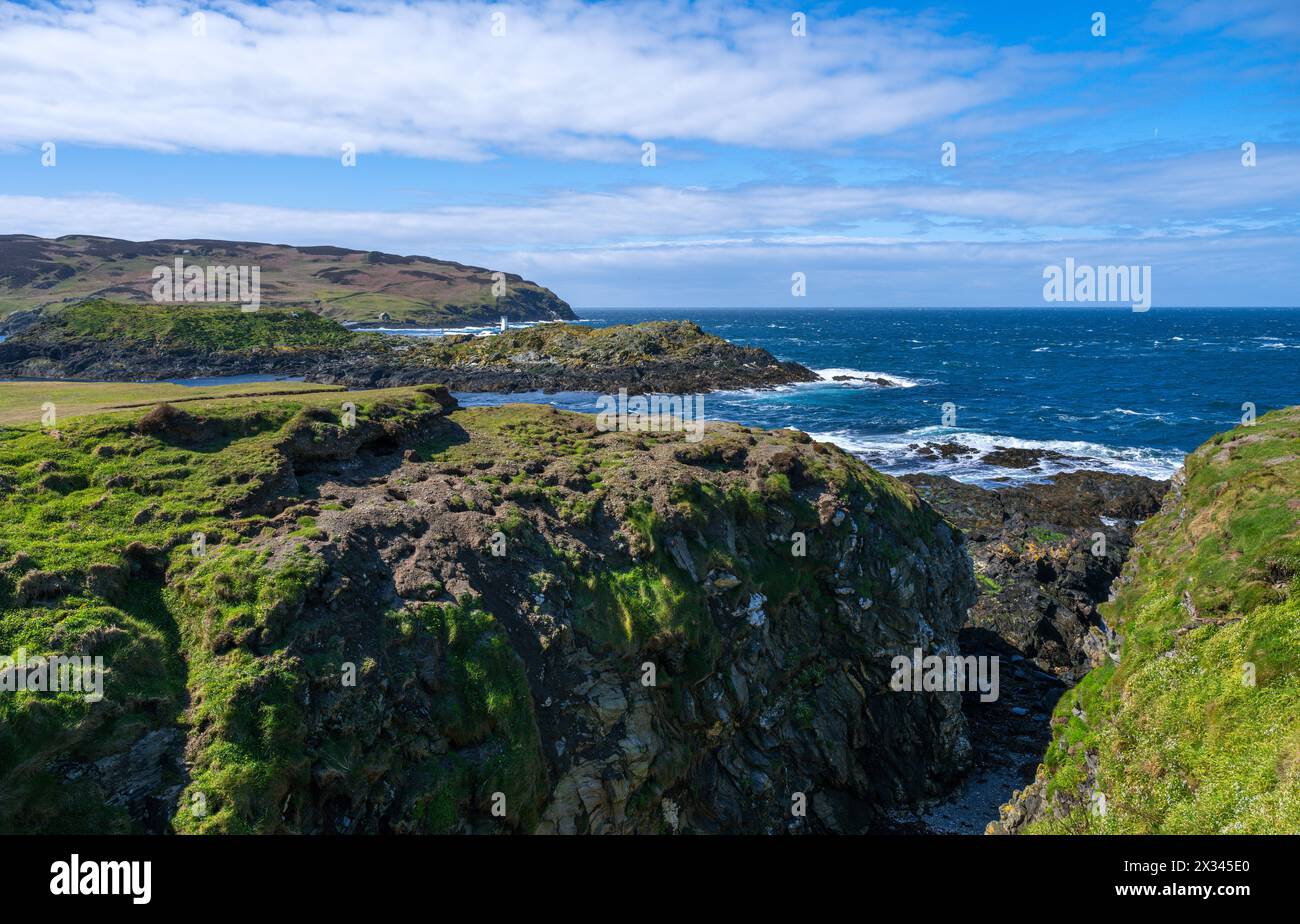 Vista verso il Calf of Man da vicino al Sound Cafe, Port Erin, Isola di Man, Inghilterra, Regno Unito Foto Stock