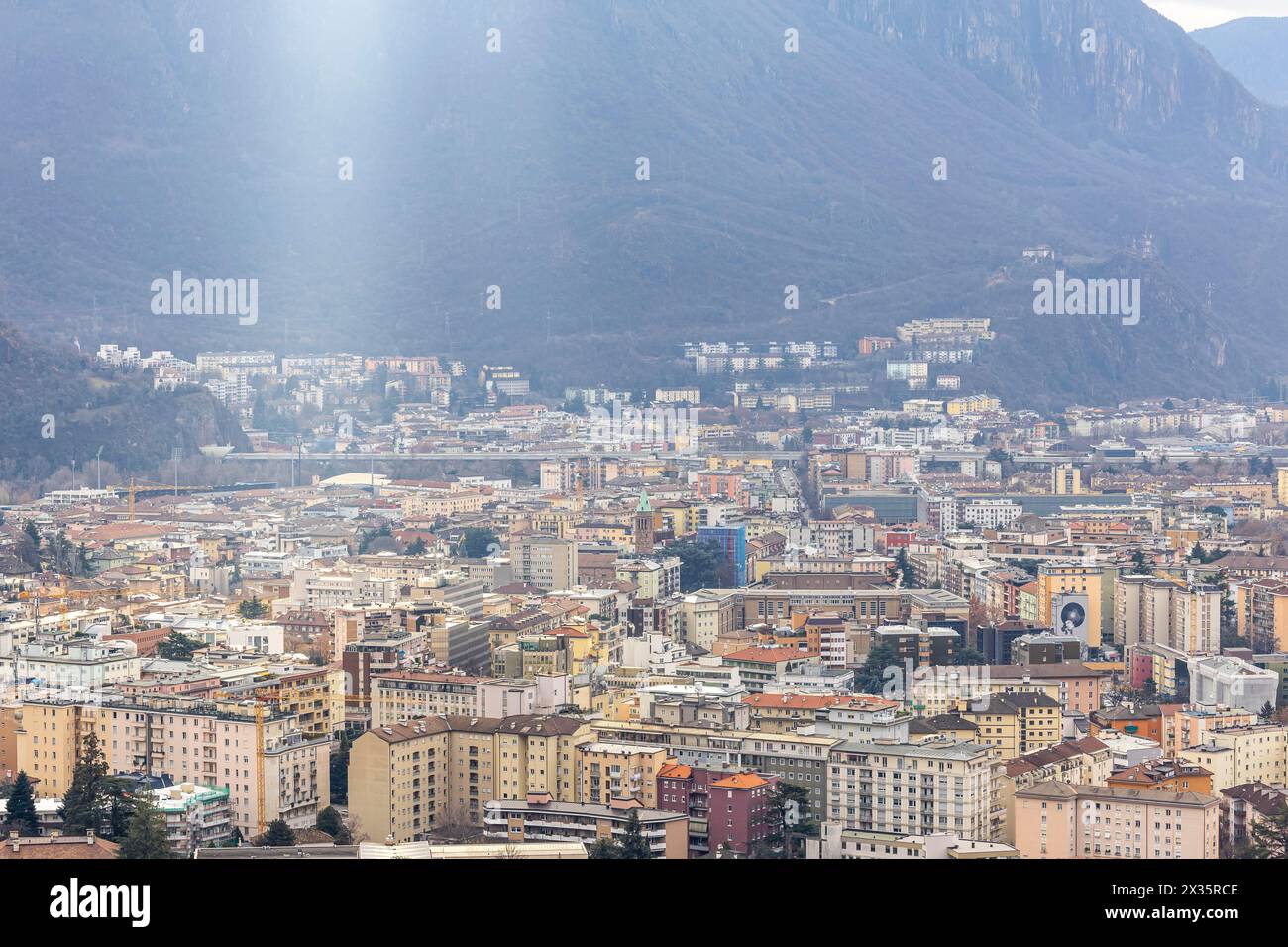 Panoramica della città di Bolzano, alto Adige, Italia Foto Stock