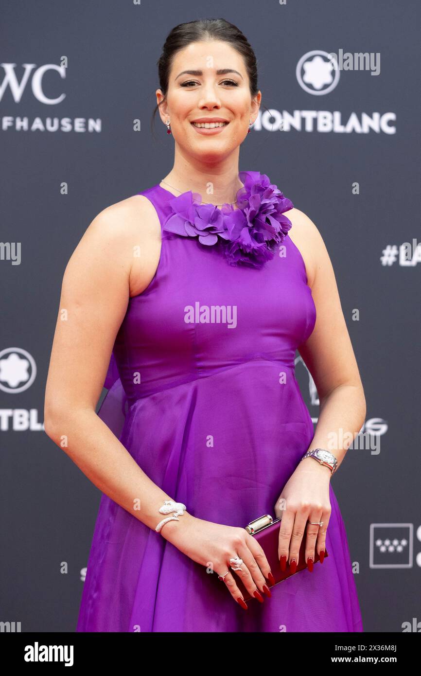 Madrid, Spagna. 22 aprile 2024. Garbiñe Muguruza posa sul tappeto rosso durante Montblanc presenta i Laureus World Sports Awards 2024 al Palacio de Cibeles di Madrid. Credito: SOPA Images Limited/Alamy Live News Foto Stock