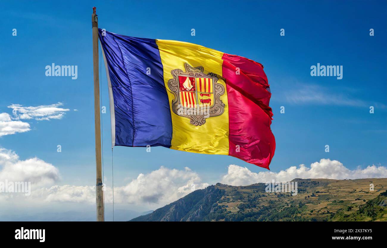 Die Fahne von Andorra lusinga im Wind Foto Stock