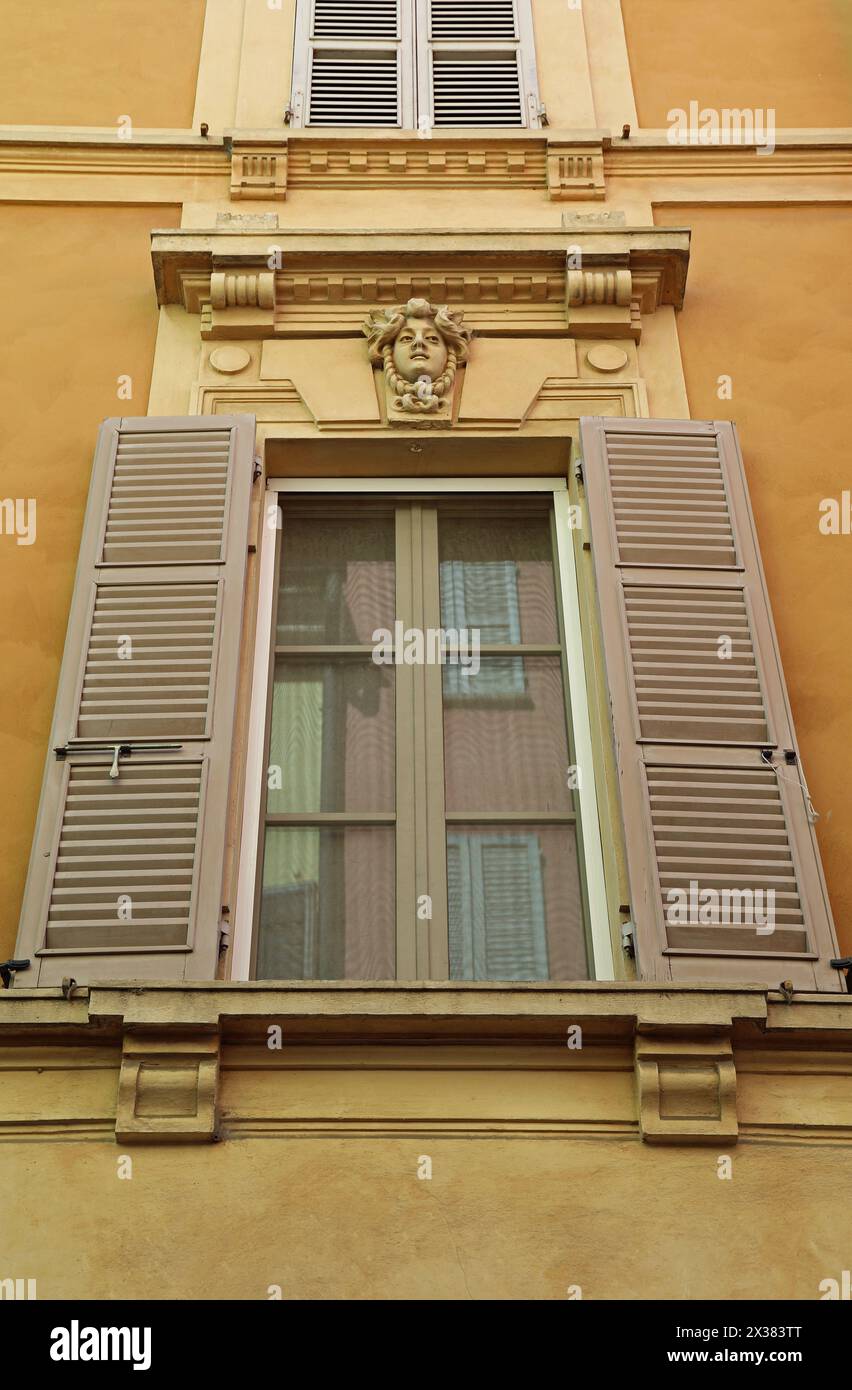 Finestra a Parma Foto Stock