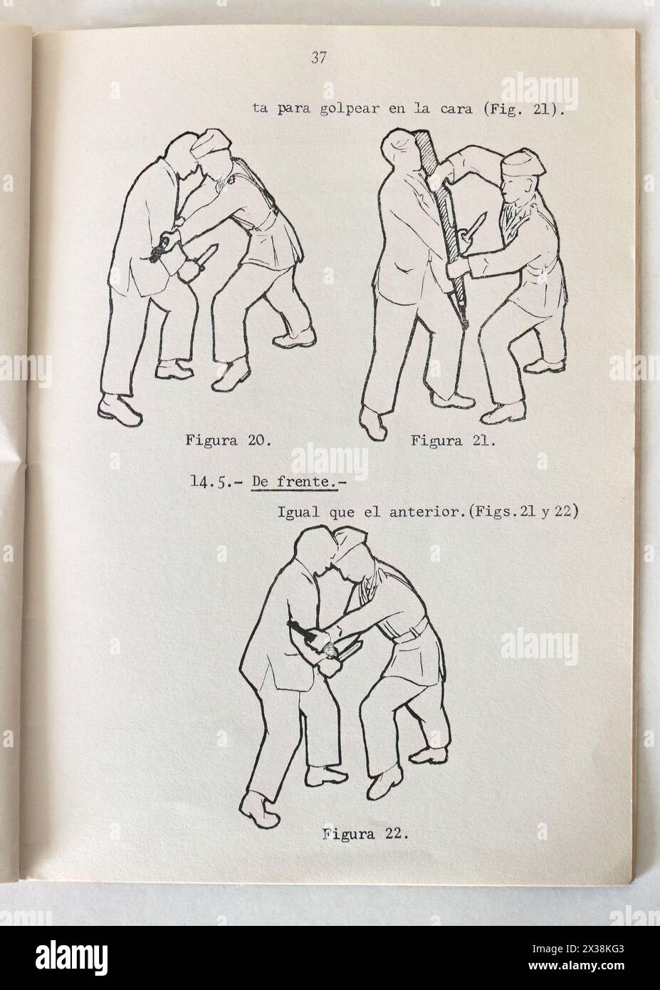 Pagina con istruzioni illustrate per trattare un manuale di addestramento della polizia dell'Ispettorato della Guardia civile armato pubblicato a Madrid nel 1973 Foto Stock