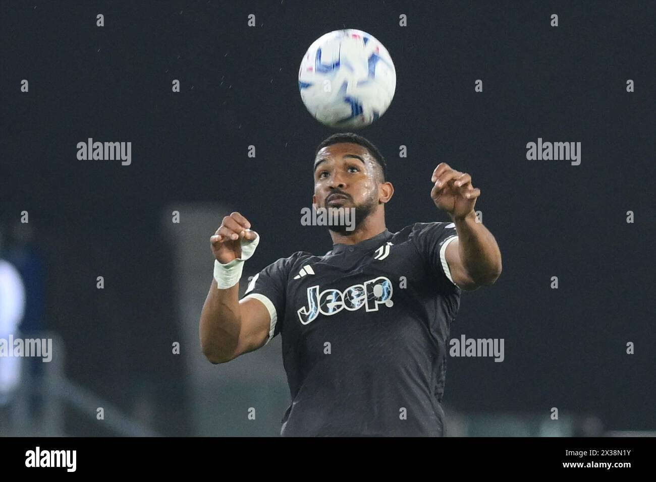 Danilo della Juventus FC in azione durante la semifinale seconda tappa - Coppa Italia partita tra SS Lazio e Juventus FC allo Stadio Olimpico il 23,2024 aprile a Roma, italia punteggio finale 2-1 (foto di Agostino Gemito/Pacific Press/Sipa USA) Foto Stock