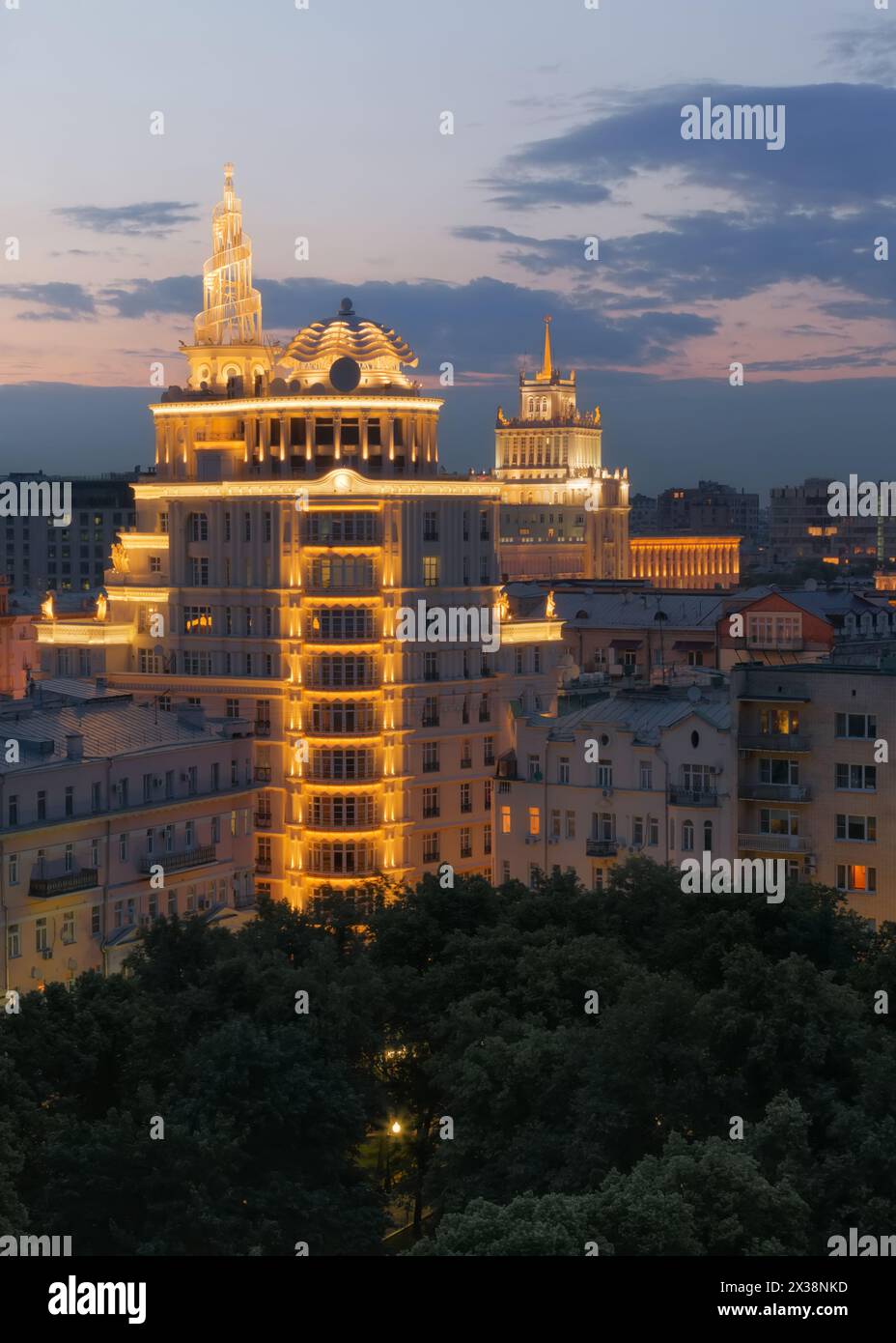 MOSCA - 6 giugno 2016: Complesso residenziale Elite Patriarch è stato costruito nel 2002 con la partecipazione del famoso designer francese Jacques Garcia Foto Stock