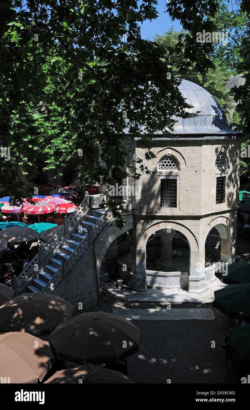 Situata a Bursa, Turchia, Koza Han fu costruita nel 1491 durante il periodo ottomano. Foto Stock