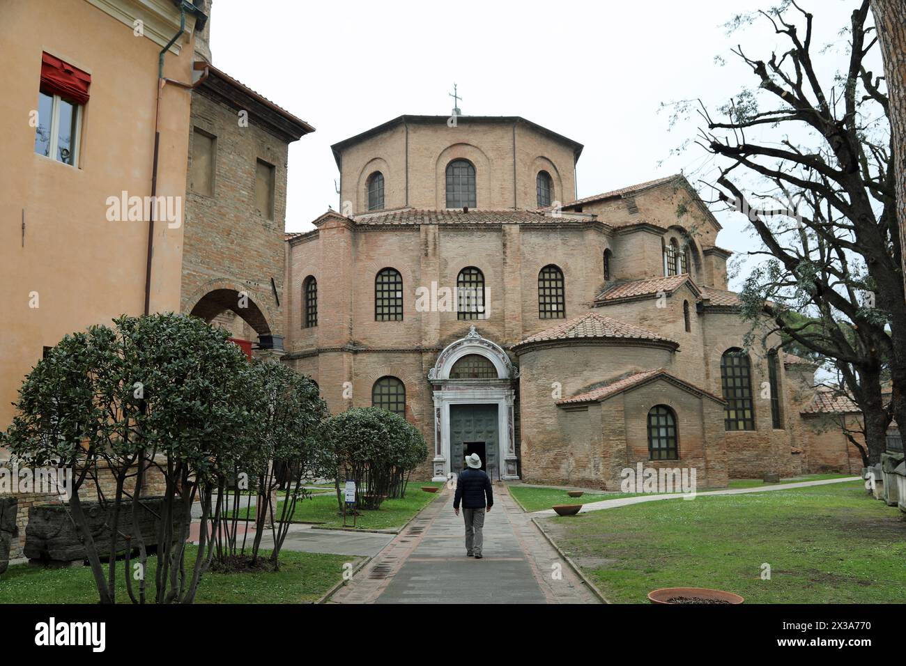 Basilica di San vitale a Ravenna in Italia Foto stock - Alamy