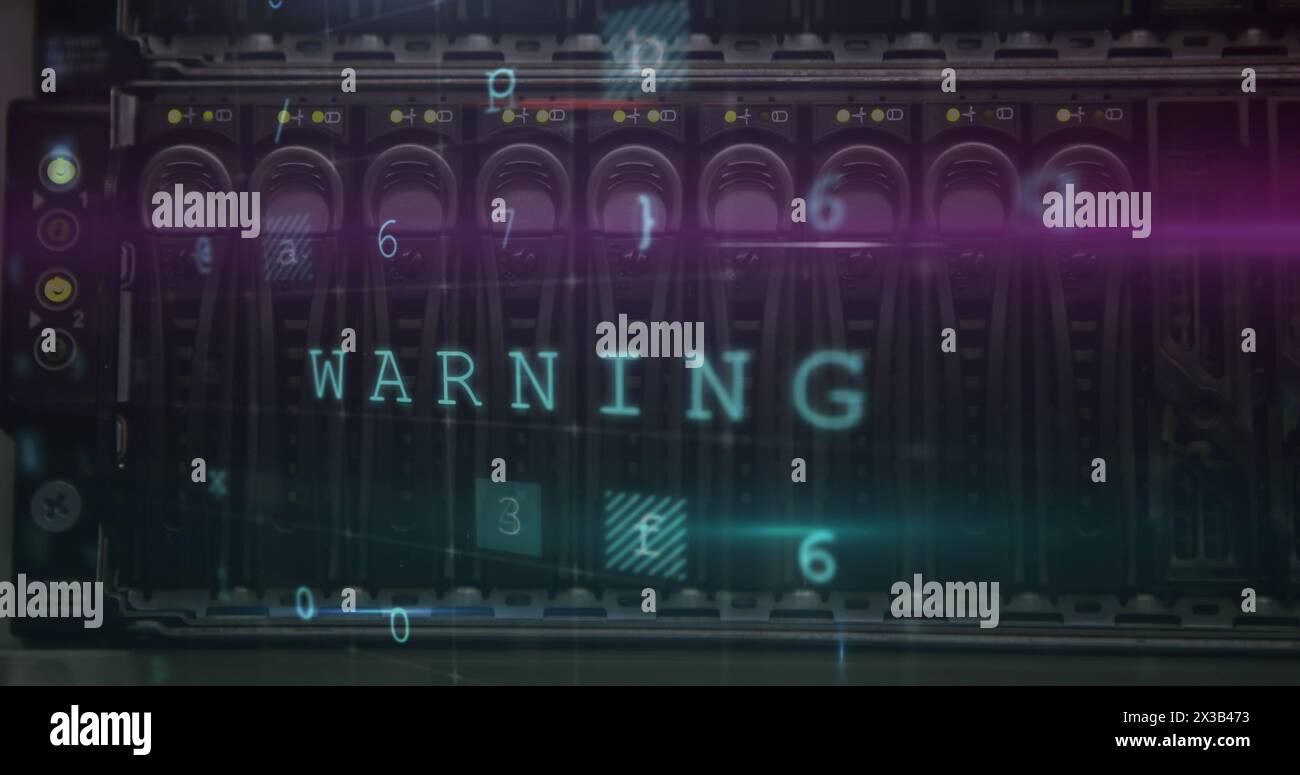 Immagine dell'interfaccia digitale con testo di avviso sugli attacchi informatici sopra i dettagli del server del computer Foto Stock