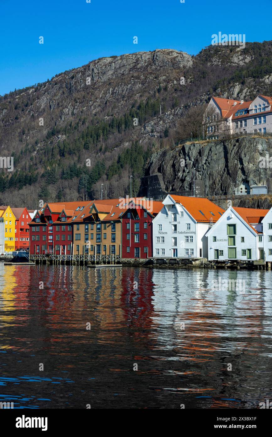 Palafitte, Bergen, Norvegia, costa sud-occidentale, Scandinavia, nord Europa Foto Stock
