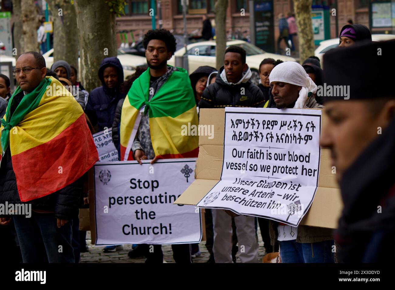 Francoforte sul meno, Germania, 20 aprile 2024. Associazione della Chiesa ortodossa etiope Tewahedo-Arcidiocesi di Germania e dintorni organizzano una demo. Foto Stock
