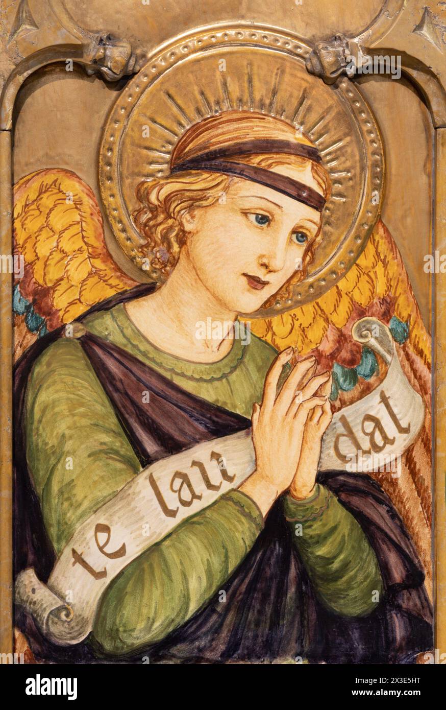 MILANO, ITALIA - 5 MARZO 2024: Il dipinto dell'angelo sull'altare laterale della chiesa di San Camillo dalla fine del 19. centesimi. Foto Stock
