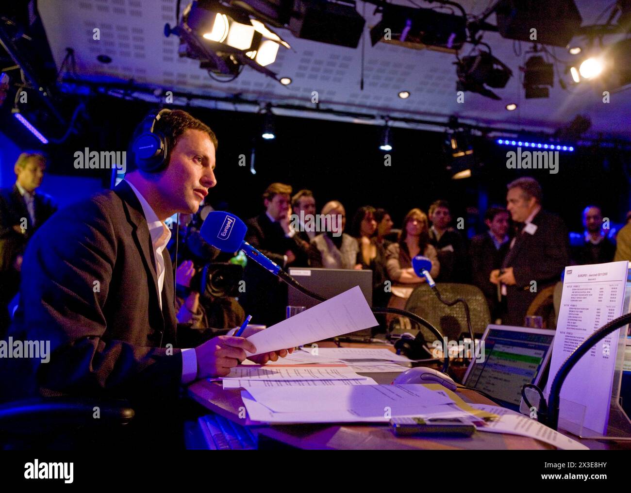 PROGRAMMA RADIOFONICO EUROPA 1 PIÙ OSPITI Foto Stock
