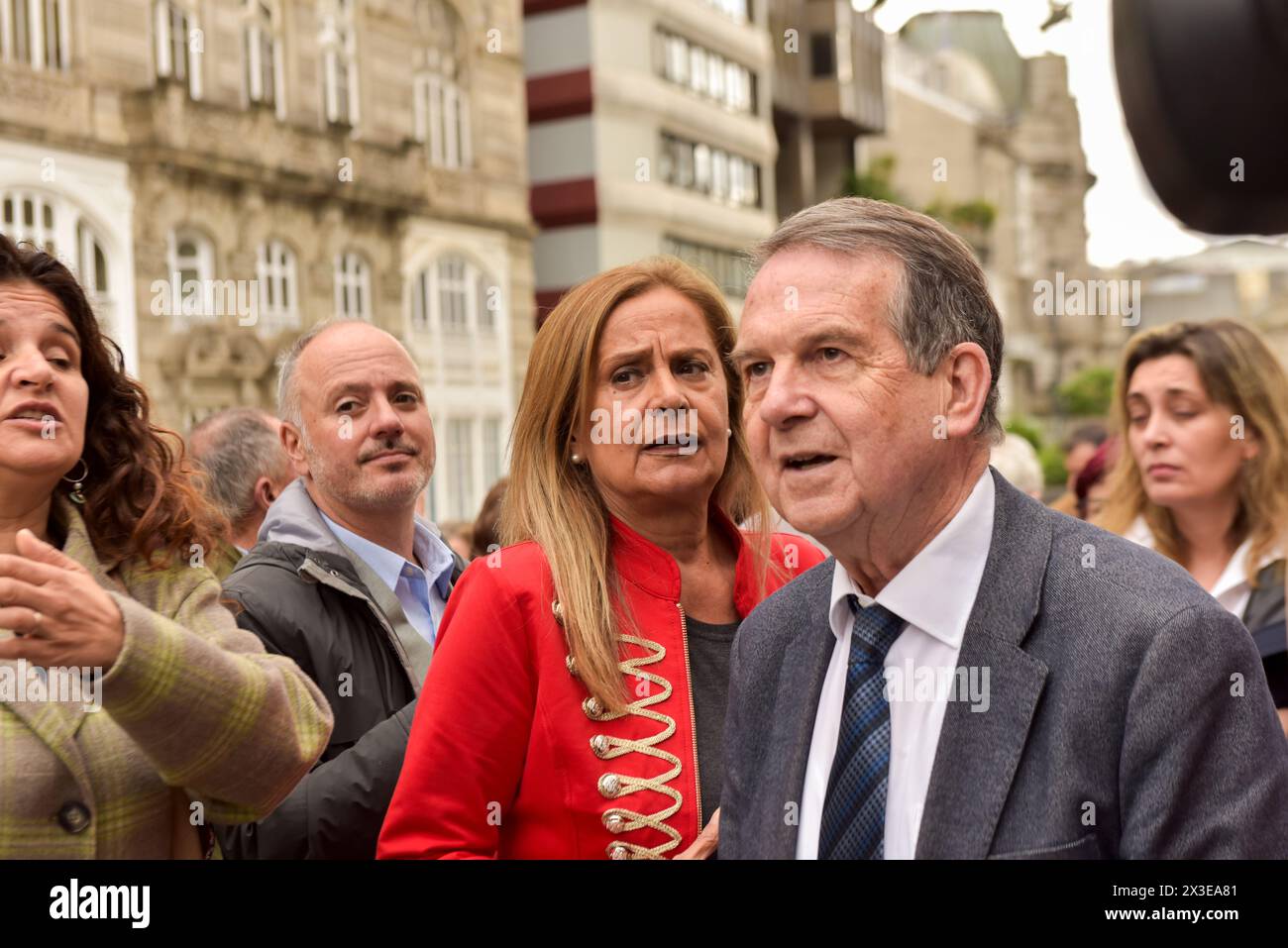 Vigo, 26 aprile 2024. Il presidente del PSdeG, Carmela Silva, oggi ha rivolto al PP chiedendo loro di “fermare questa deriva antidemocratica” di “bufali, minacce, calunnie, delegittimazione dei governi del progresso e disumanizzazione dell’avversario politico. Accompagnato dal sindaco di Vigo, Abel Caballero, dal deputato regionale e consigliere Elena Espinosa, dal segretario provinciale David Regades e da numerosi funzionari pubblici e organici e simpatizzanti socialisti. Silva ha sottolineato che i socialisti galiziani si recheranno domani a Madrid entrambi per partecipare al Comitato Esecutivo federale. Foto Stock