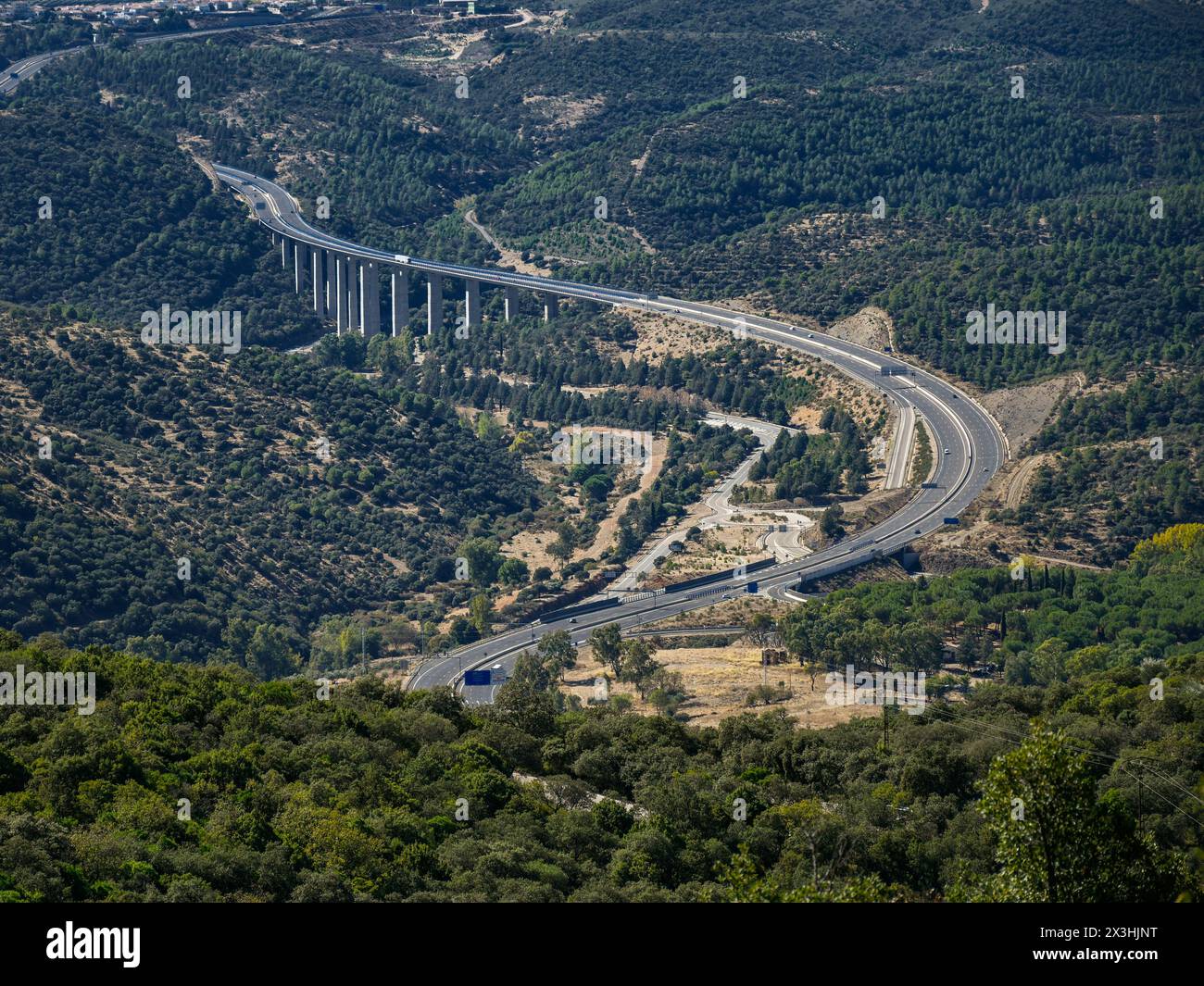 Despeñaperros Natural Park Highway, vicino a Santa Elena, Jaén, Spagna Foto Stock