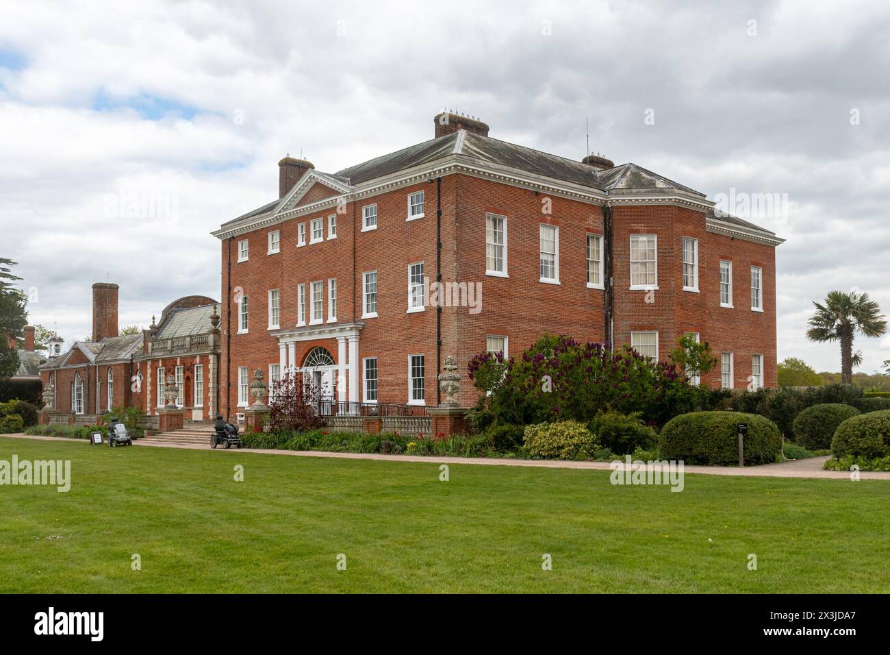The House at Hatchlands Park, residenza di campagna, Surrey, Inghilterra, Regno Unito, una residenza georgiana Foto Stock