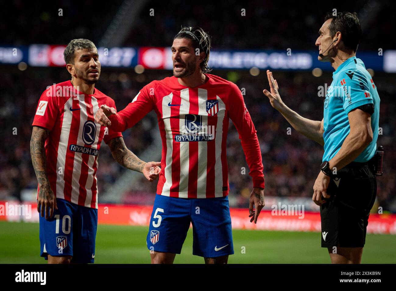 Madrid, Spagna. 27 aprile 2024. Durante una partita della Liga EA Sports tra l'Atetico de Madrid e l'Athletic Club de Bilbao al Civitas Metropolitano, a Madrid, Spagna, il 27 aprile 2024. Foto di Felipe Mondino credito: Agenzia fotografica indipendente/Alamy Live News Foto Stock