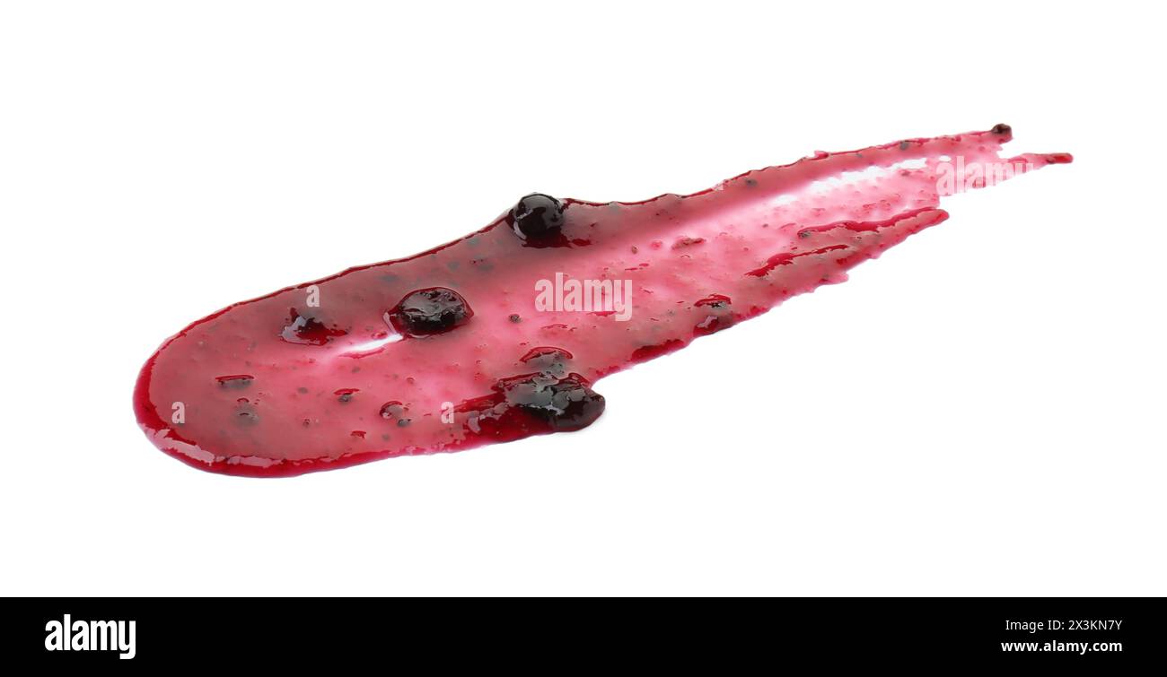 Gustosa marmellata dolce di mirtilli isolata su bianco Foto Stock